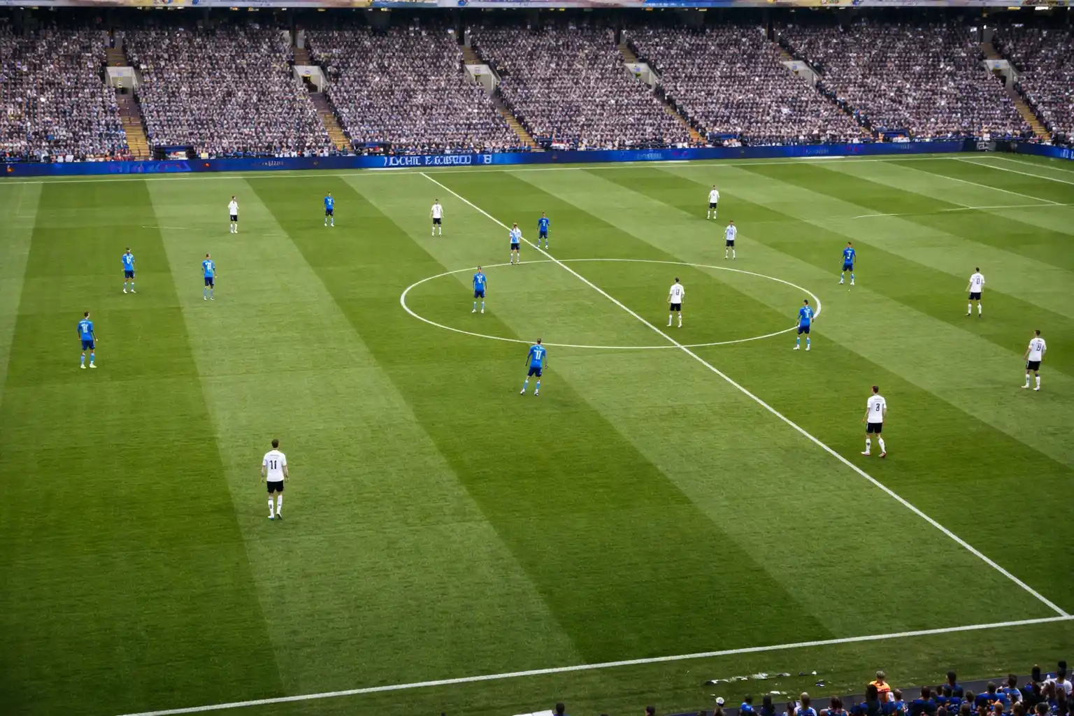 Football pitch overview showing tactical formations and player positions